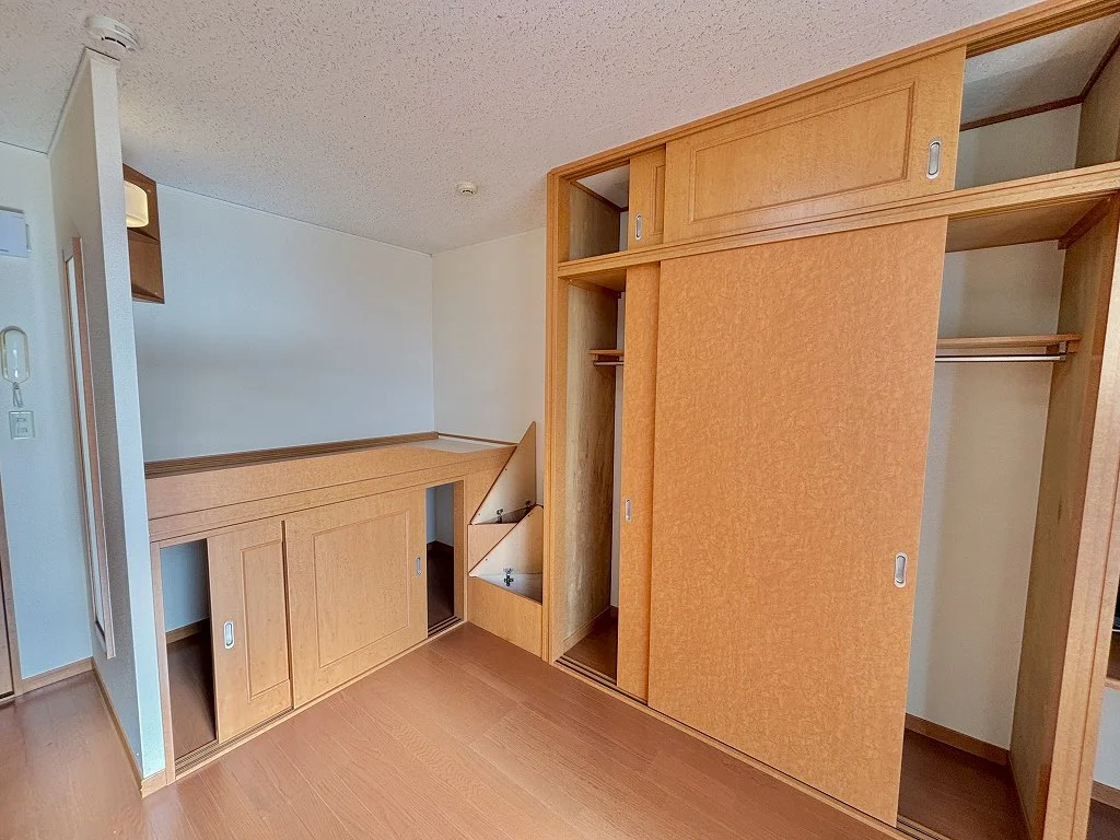 設備・仕様は号室により異なる為、現況を優先いたします。