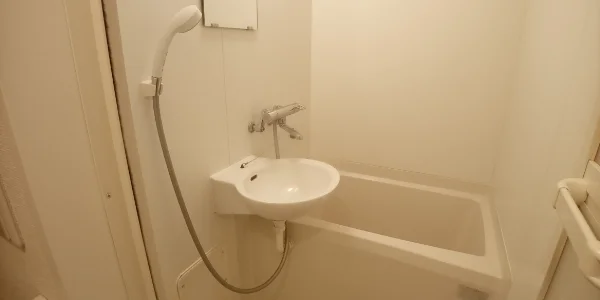 設備・使用は号室により異なる為、現況を優先致します。