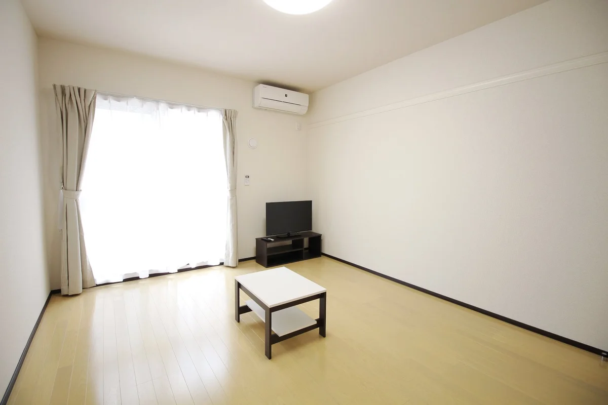 採光面は南東向きで、洗濯物も良く乾きそうです