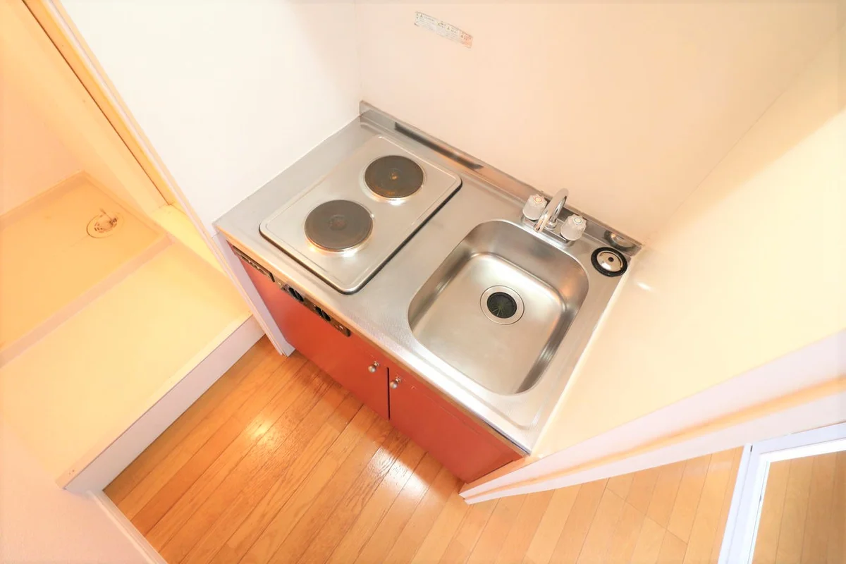 ２口コンロ付きラジエントヒータを設置