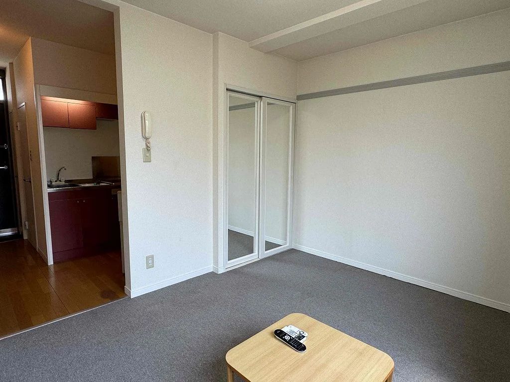 ※同タイプ部屋の写真となります