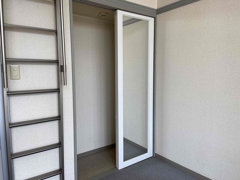 ※同タイプ部屋の写真となります