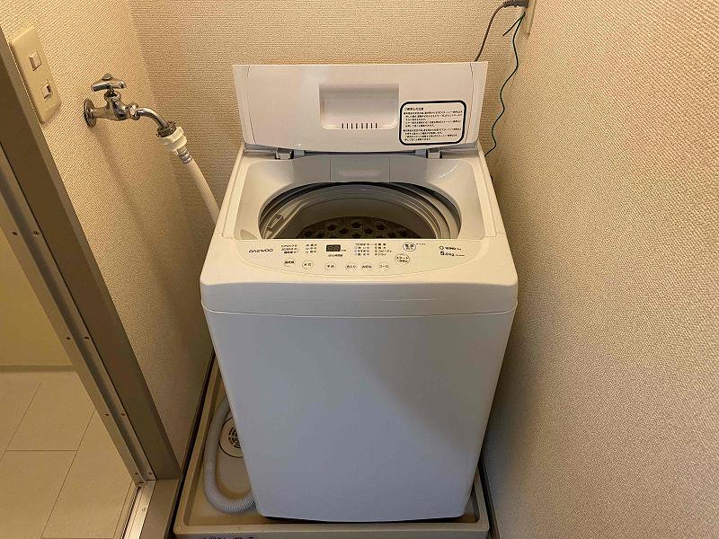 ※同タイプ部屋の写真となります（洗濯機）