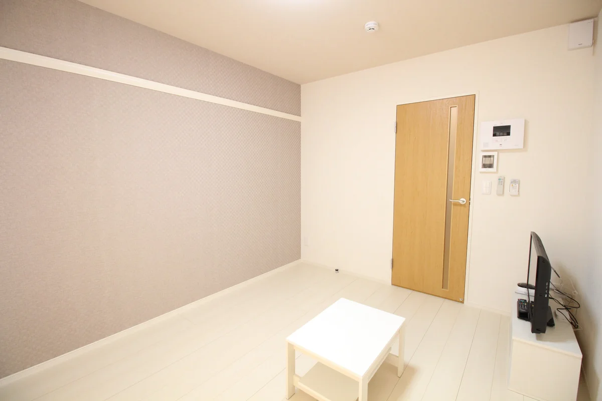 クロス変更がアクセントになっています♪