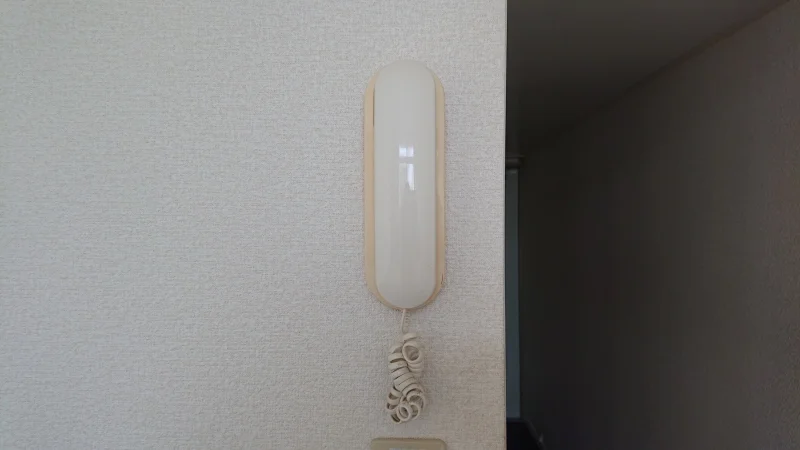 インターホン