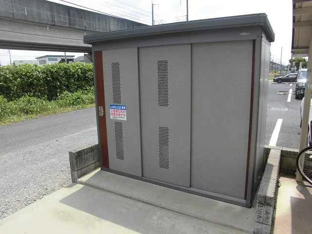 入居者様専用ゴミ庫です。