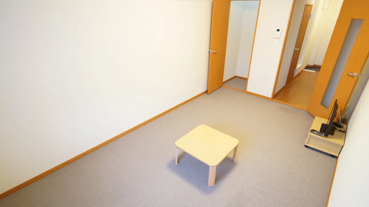 家具家電つきのお部屋になります。