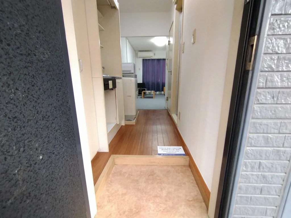 写真は備品設置部屋です