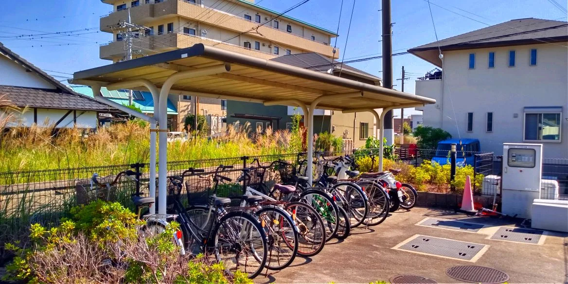 屋根付き駐輪場