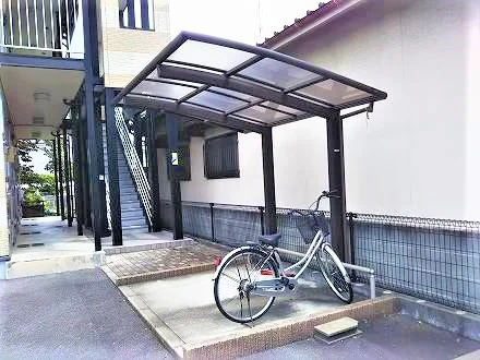 屋根付き駐輪場