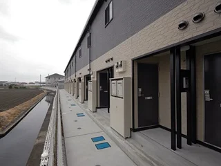 備品や設備仕様は号室等により異なります現地をご確認下さい。