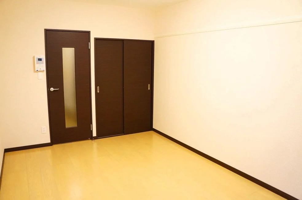 設備・仕様は号室により異なる為、現況を優先致します。