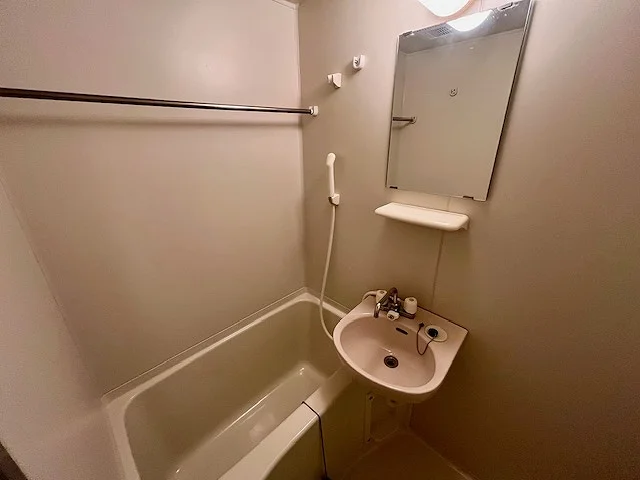 設備・仕様は号室により異なる為、現状を優先いたします。