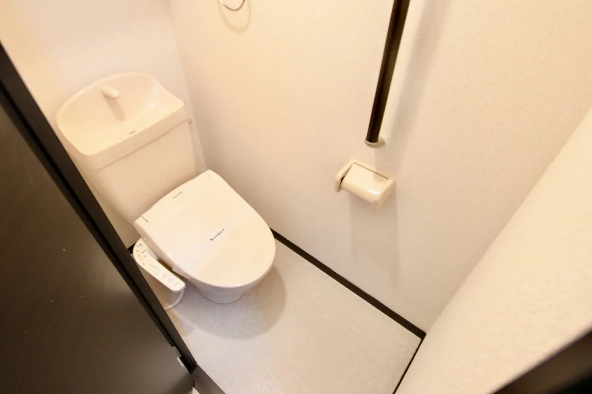 設備・使用は号室により異なる為、現状を優先いたします