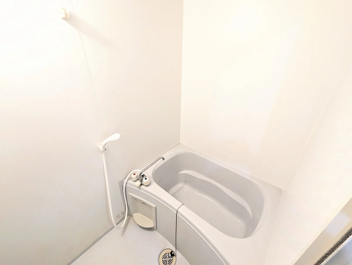 設備・使用は号室により異なる為、現況を優先いたします。