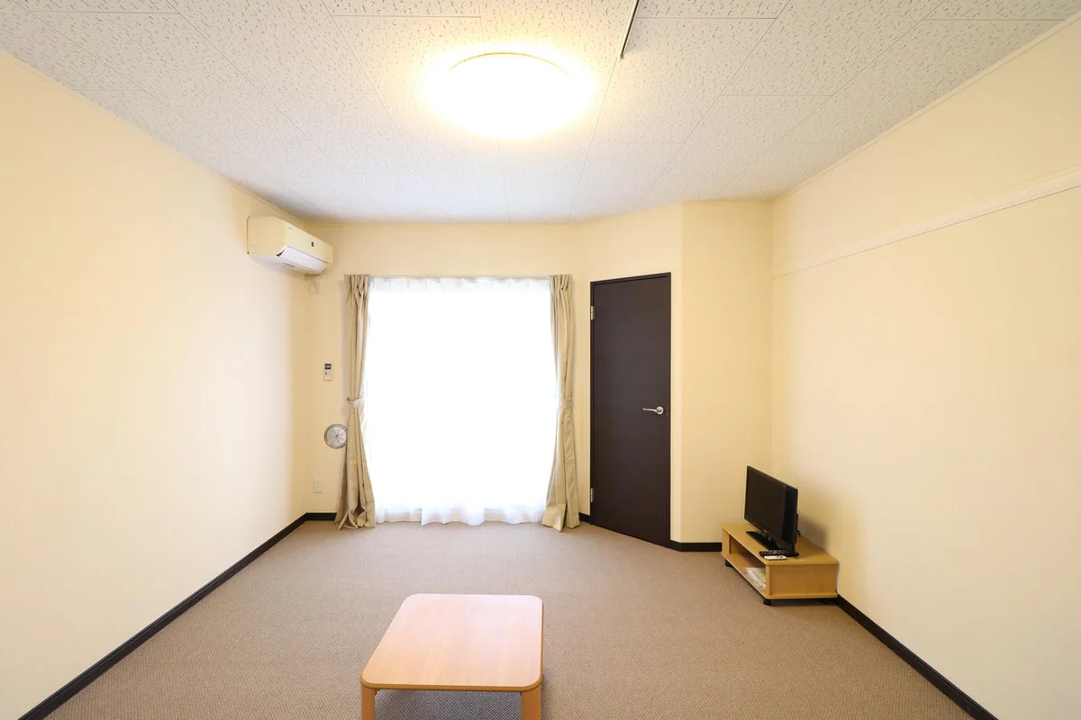 大型家具家電付きにより初めての一人暮らしの方も安心！