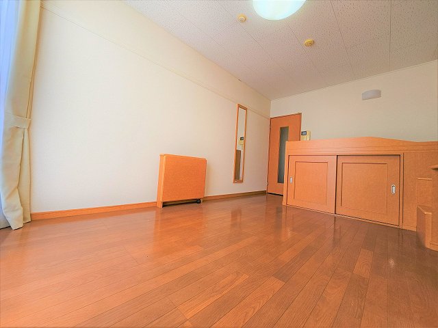 1Ｆはフローリングです。