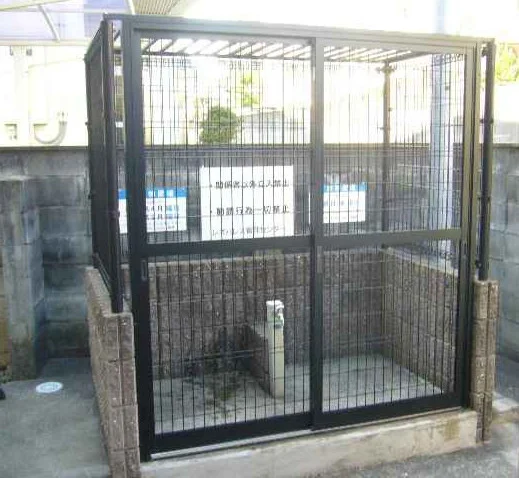 ゴミ置き場