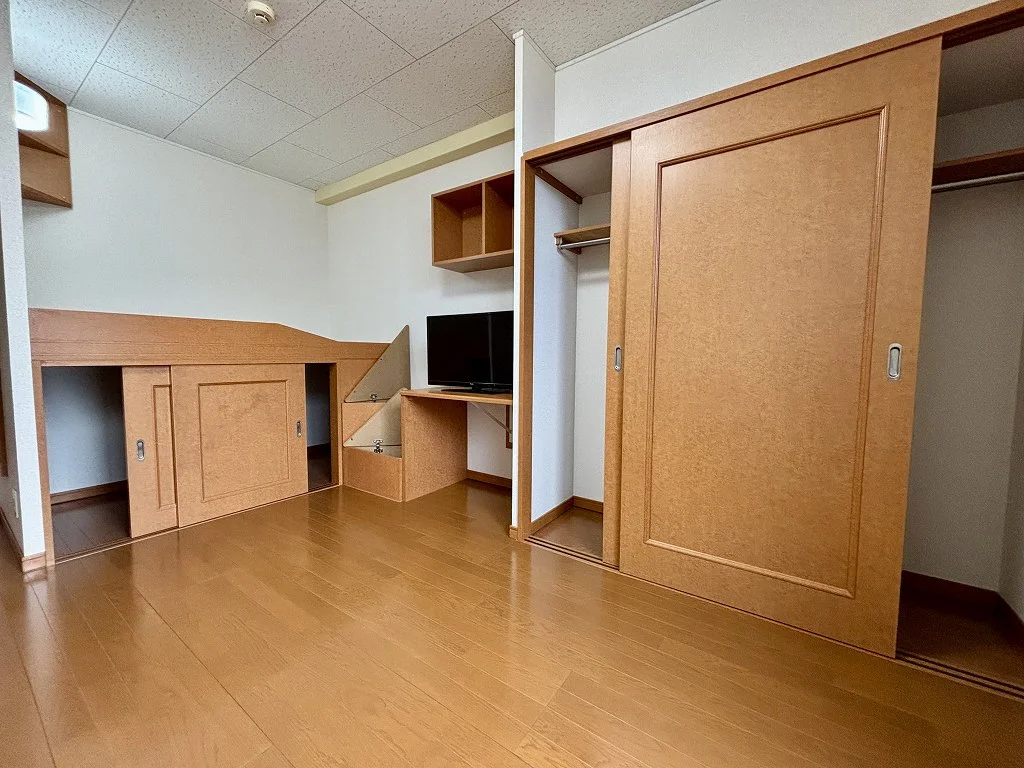 設備・仕様は号室により異なる為、現況を優先いたします。