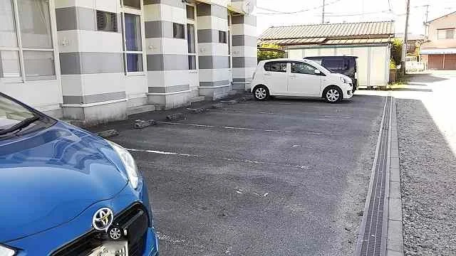 敷地内駐車場