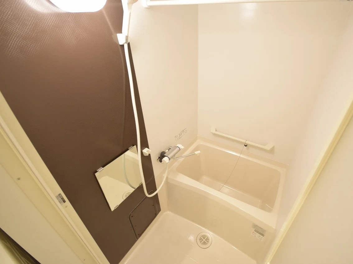 設備・仕様は号室により異なる為、現況を優先致します。