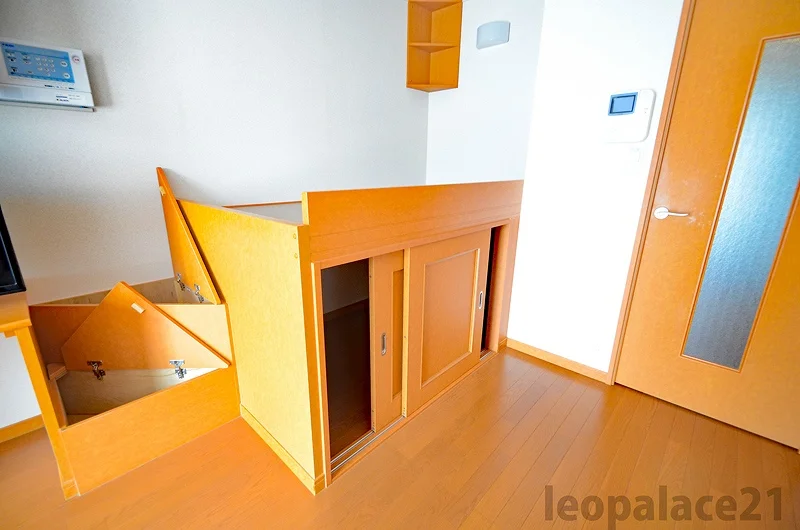 設備・使用は号室により異なる為、現況を優先致します。