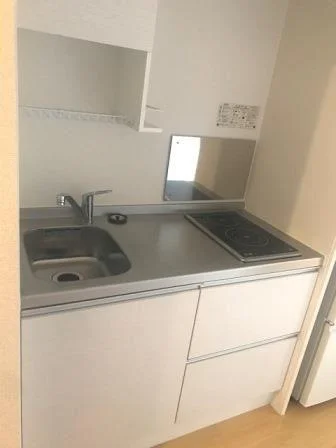 コンロの仕様が異なる場合があります