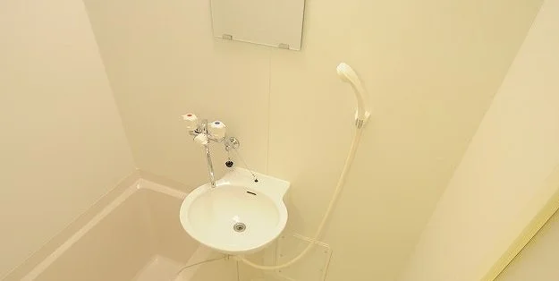 備品や設備仕様は号室等により異なります。現地をご確認下さい。