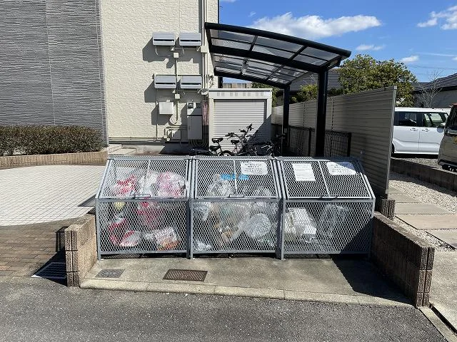 設備・仕様は号室により異なる為、現況を優先致します。