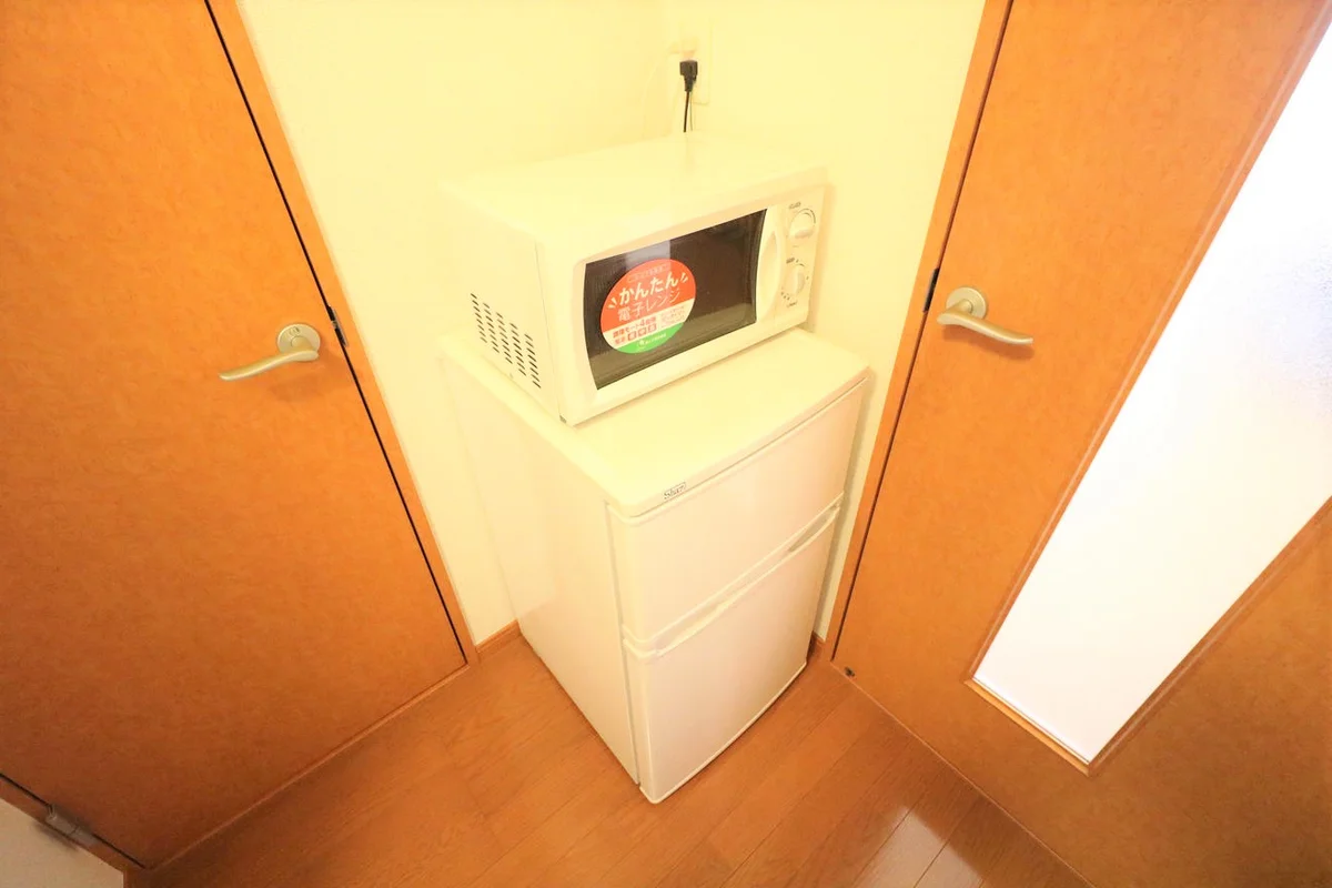 大型家具家電付きにより初めての一人暮らしの方も安心！