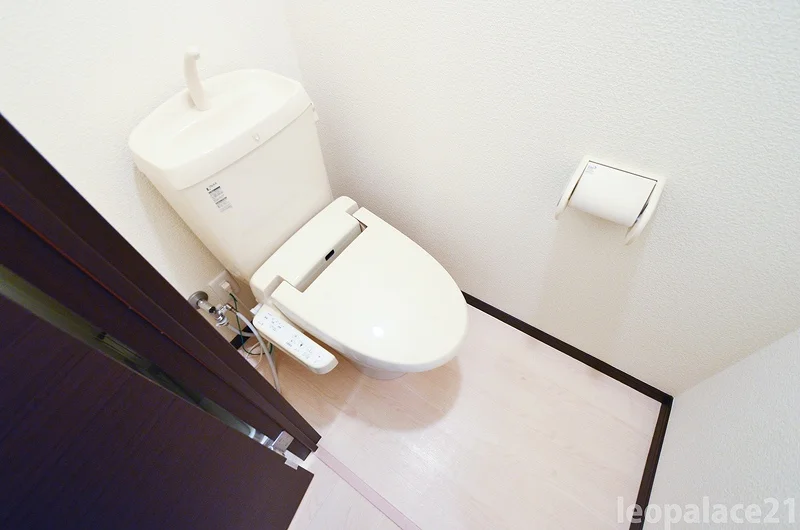 設備・使用は号室により異なる為、現況を優先致します。