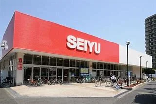 西友東大宮店　徒歩4分