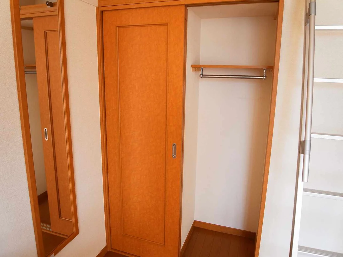 同タイプ部屋の写真となり設備等は現況と異なる場合があります。