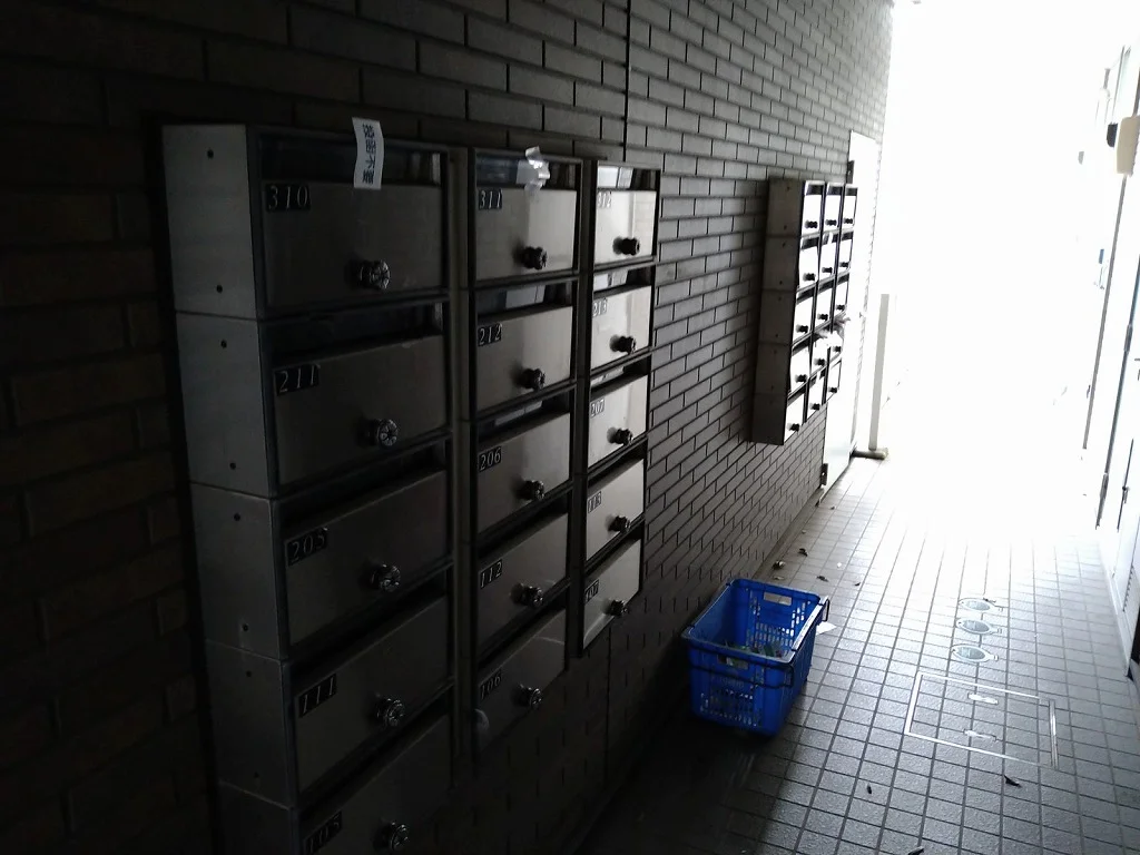 集合ポスト　ダイヤル錠付き