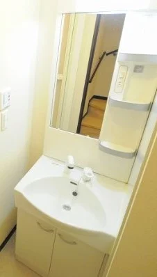 備品や設備仕様は号室等により異なります現地をご確認下さい。