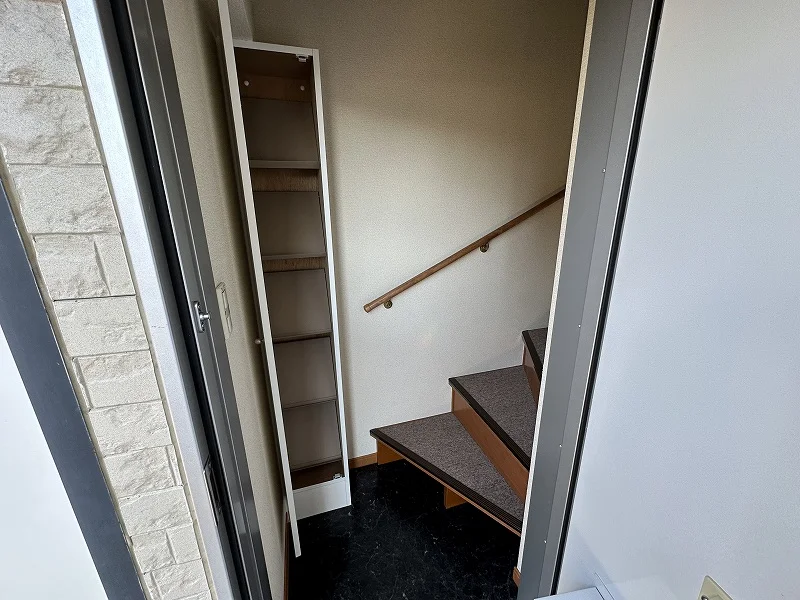 シューズボックス