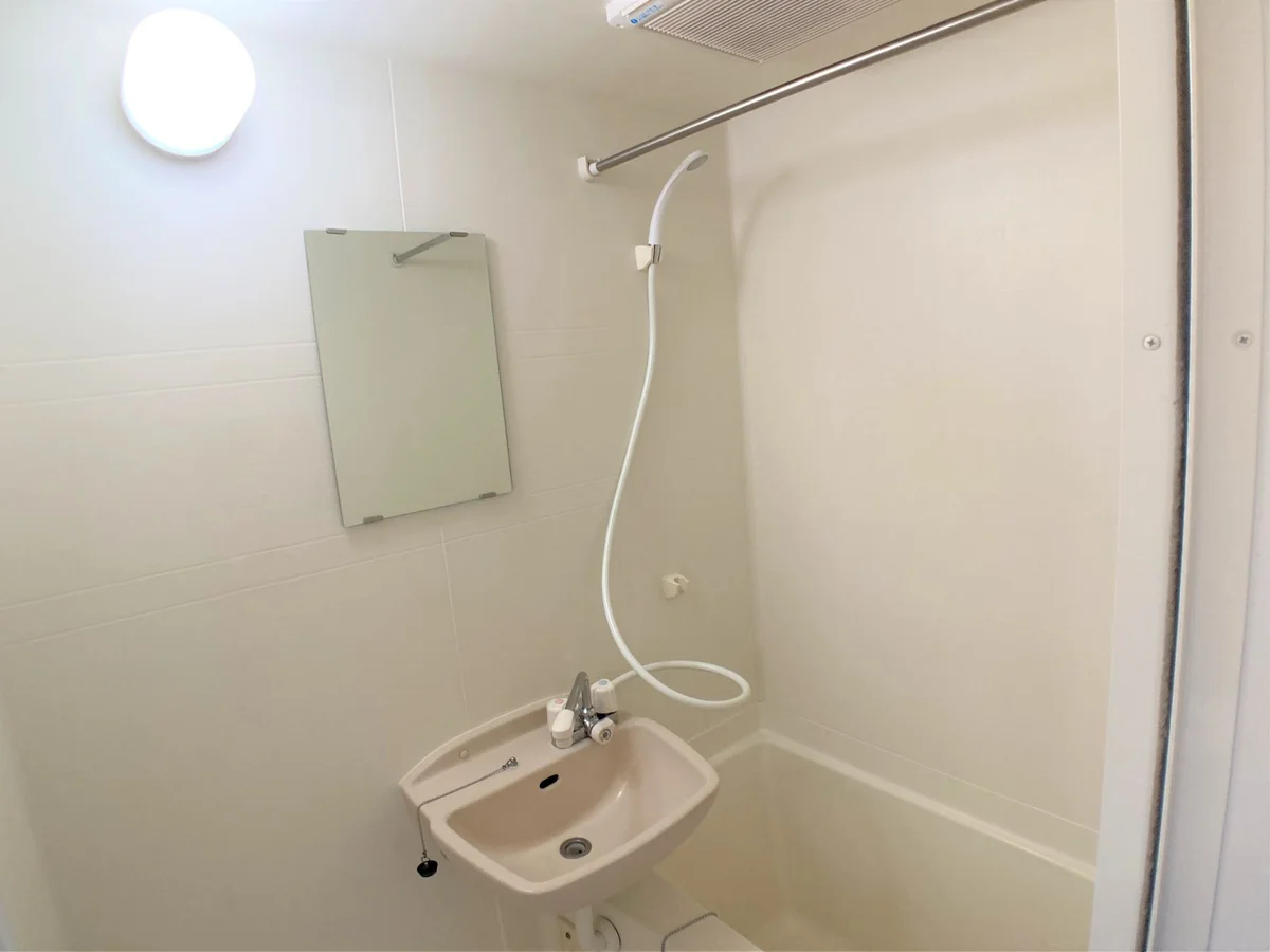 設備・仕様は号室により異なる為、現況を優先致します。