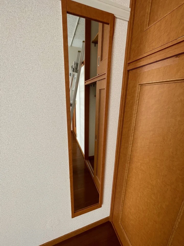 姿見