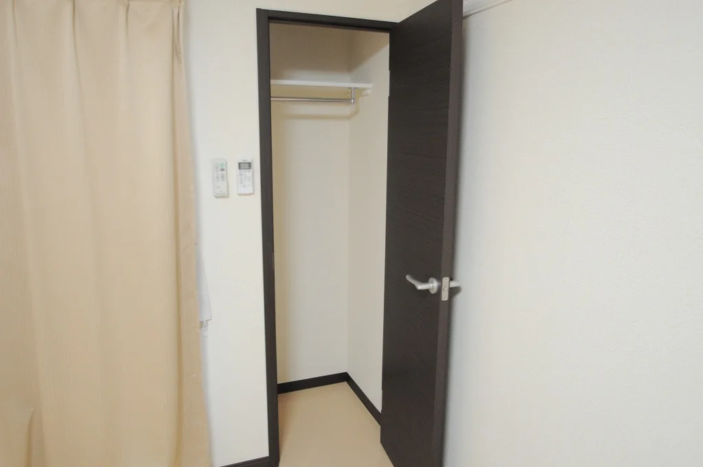 同タイプ部屋の写真となり設備等は現況と異なる場合があります。