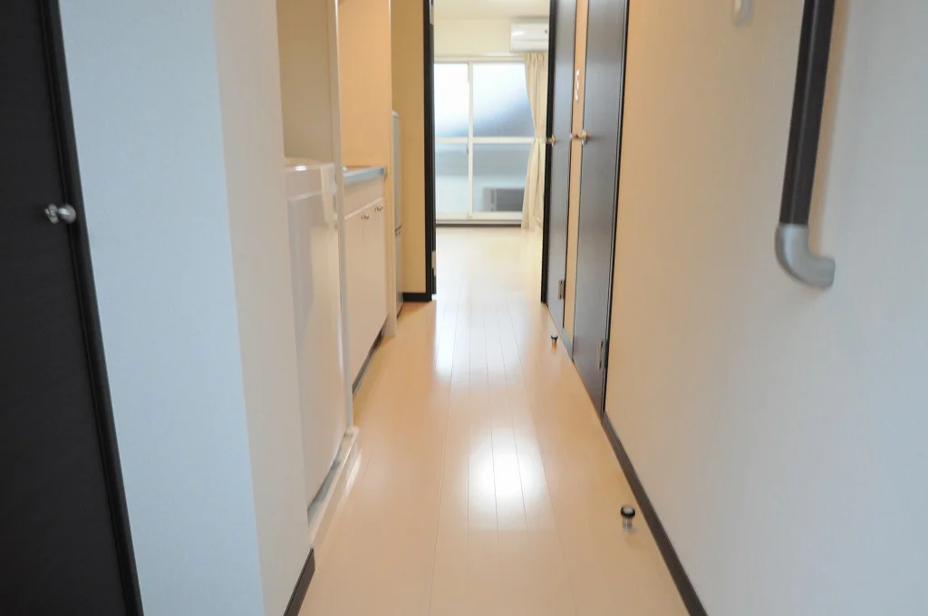 同タイプ部屋の写真となり設備等は現況と異なる場合があります。