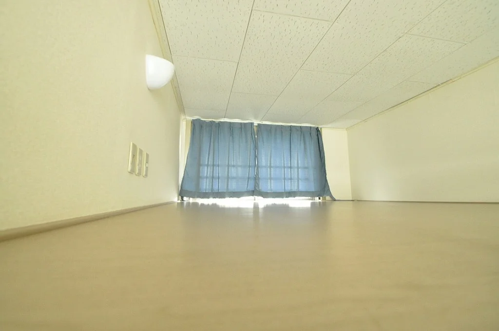 奥まで広々ロフト付♪