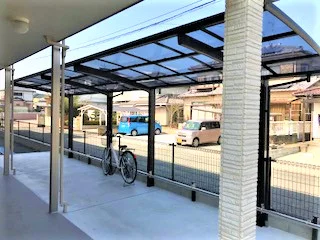 屋根付き駐輪場