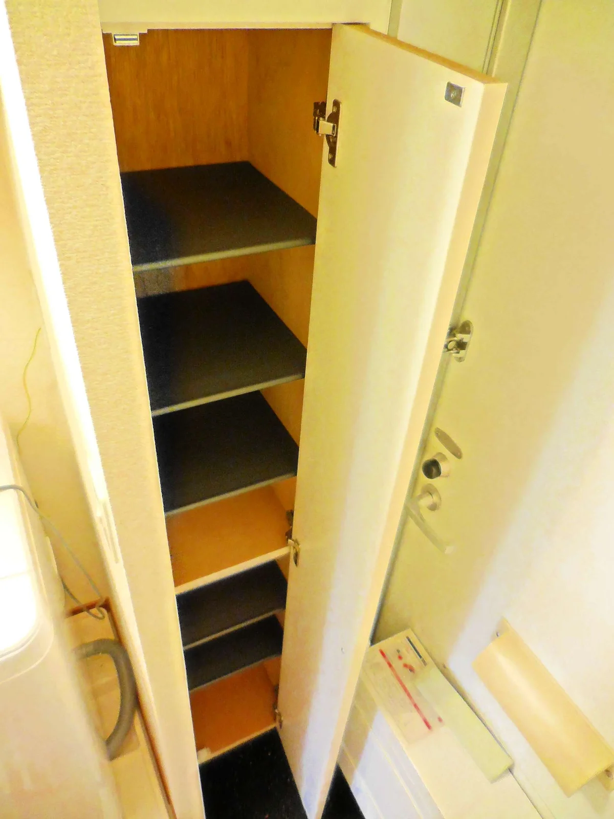 靴箱は段差を自由に変えることが出来ます。