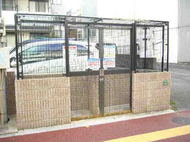 ゴミ置き場