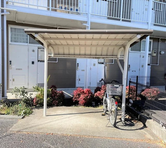 屋根付き駐輪場