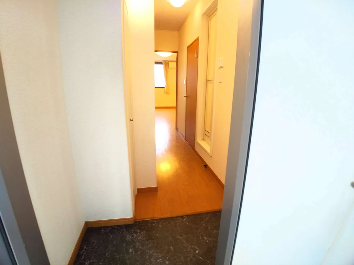 玄関ドアは防犯サムターン設置