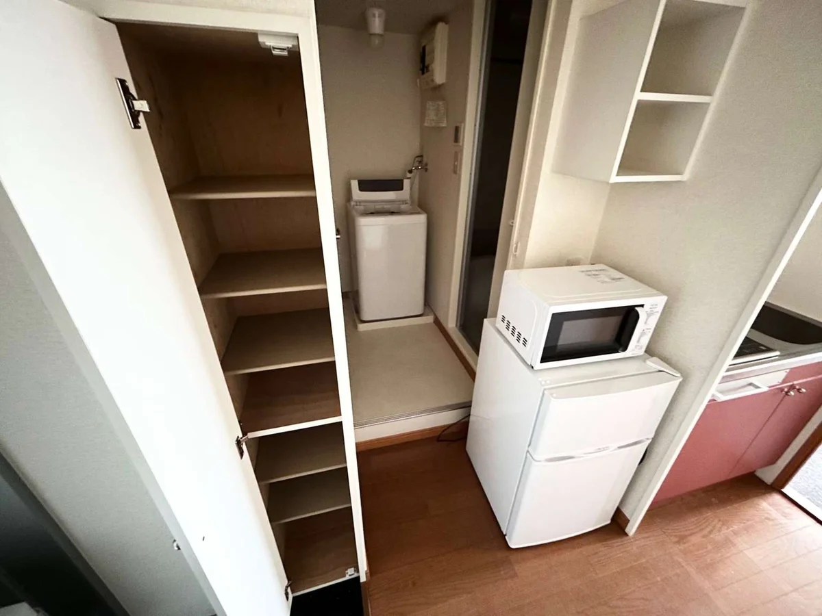 実際のお部屋と異なる場合がございます。