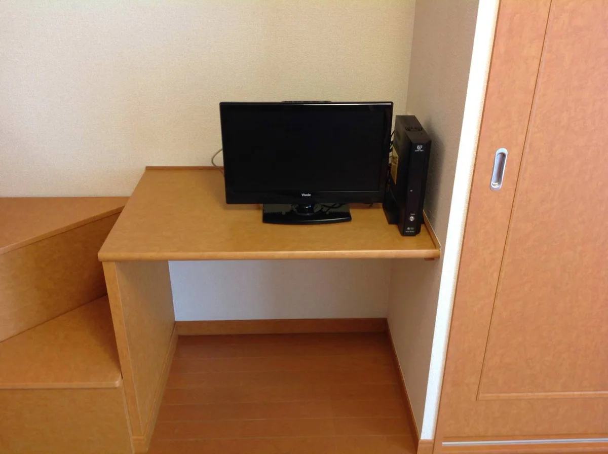 液晶テレビ付きです。