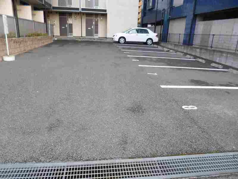 設備・使用は号室により異なる為、現況を優先致します。