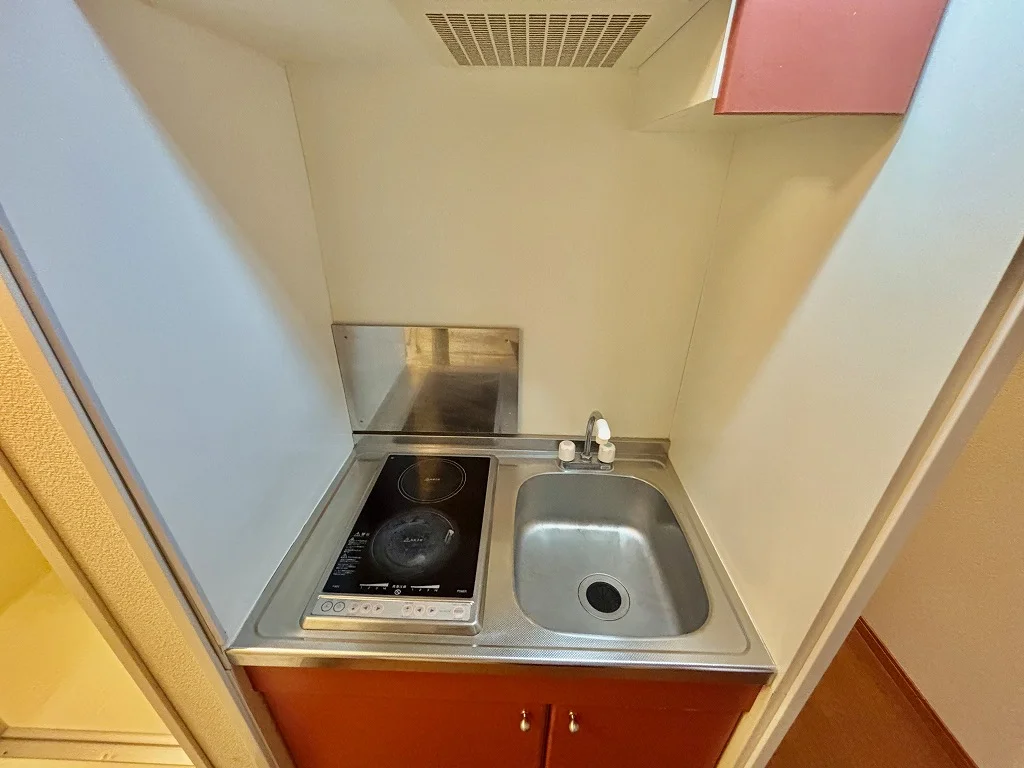 設備・仕様は号室により異なる為、現況を優先いたします。